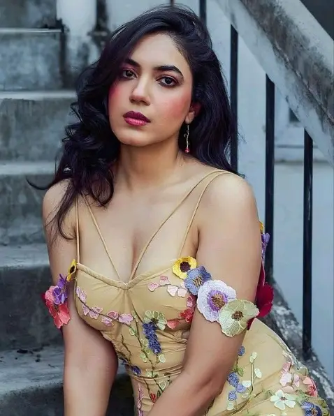 Book Call Girl in Noida